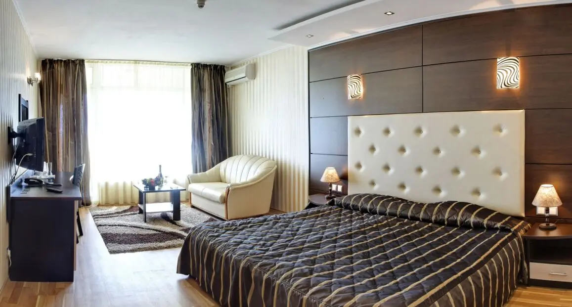 Pokój w hotelu Vemara Beach