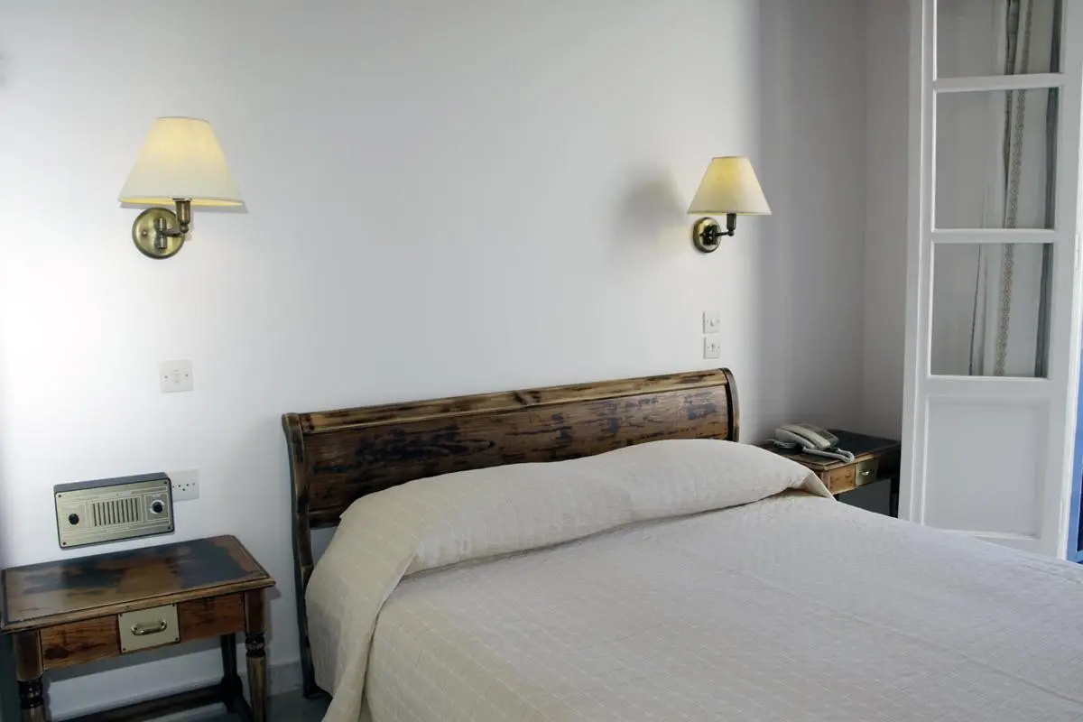 Vienoulas Garden — VIENOULAS GARDEN