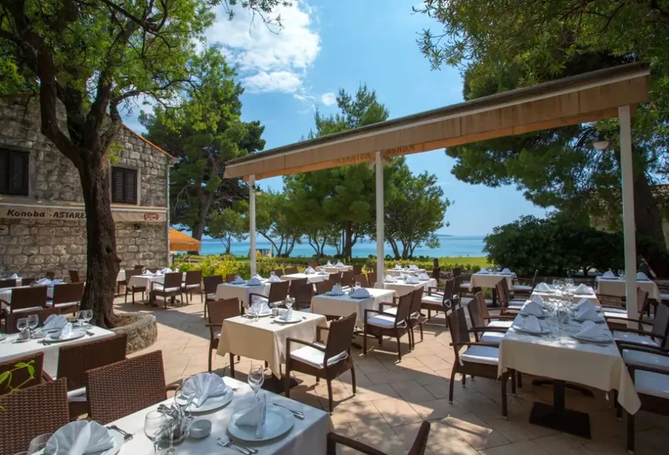Plaża przy hotelu Villas Mlini