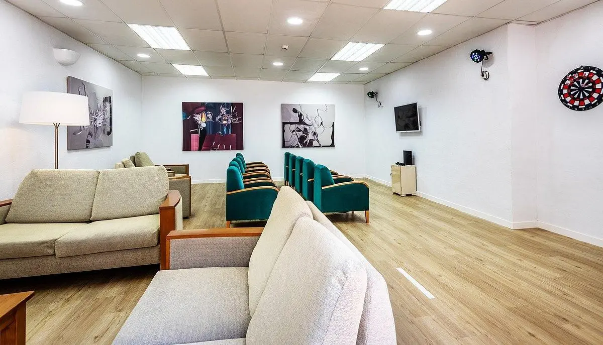 Viva Eden Lago — VIVA EDEN LAGO