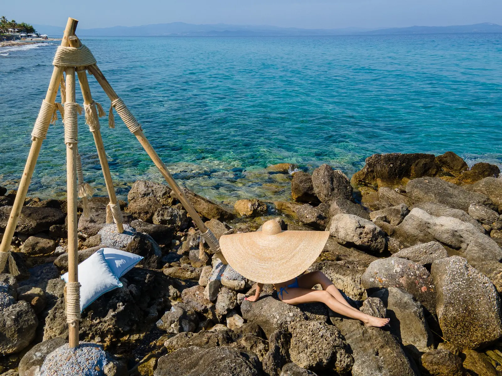 White Suites - Adults Only — WHITE SUITES - ADULTS ONLY