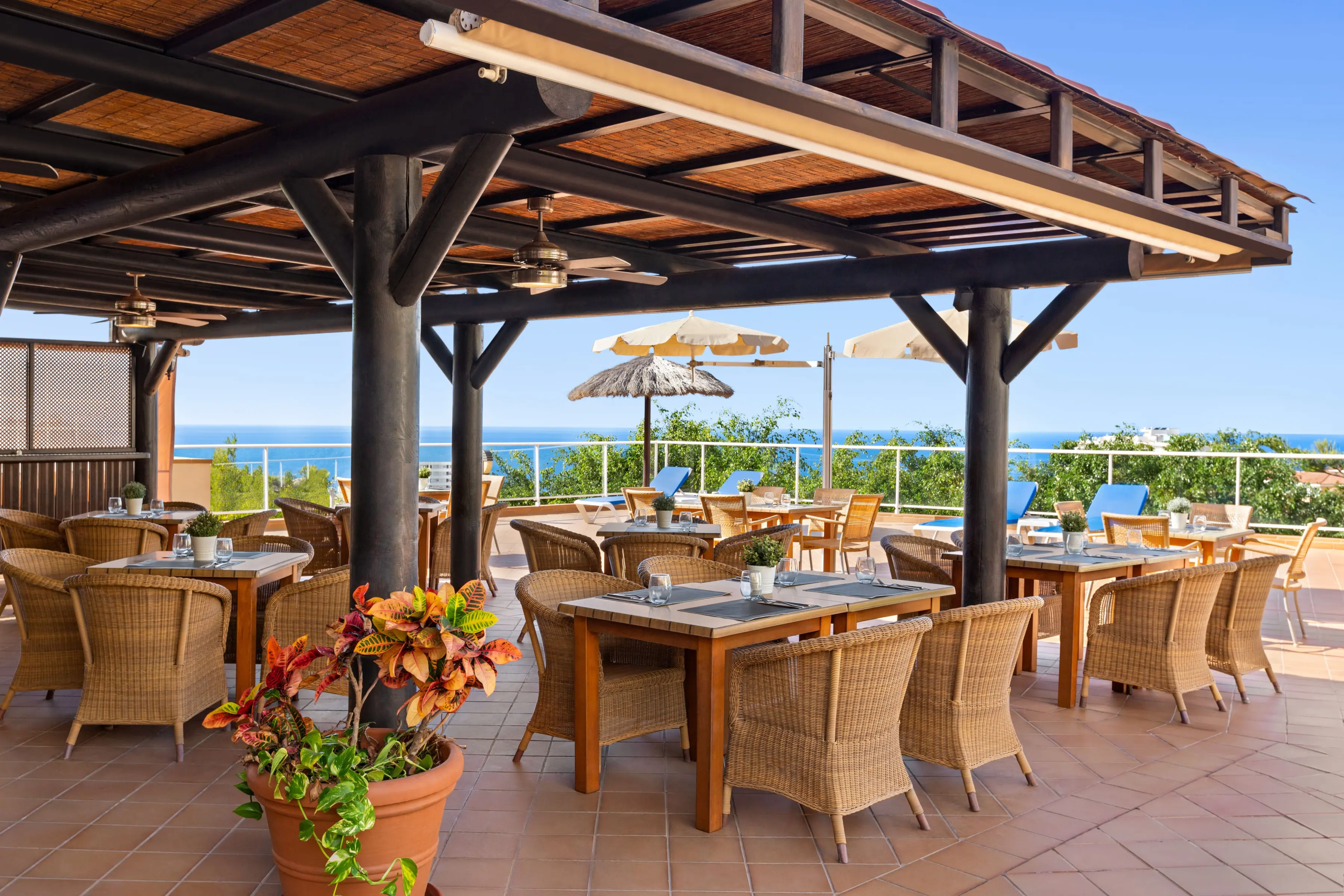 Wyndham Residences Costa Adeje — WYNDHAM RESIDENCES COSTA ADEJE