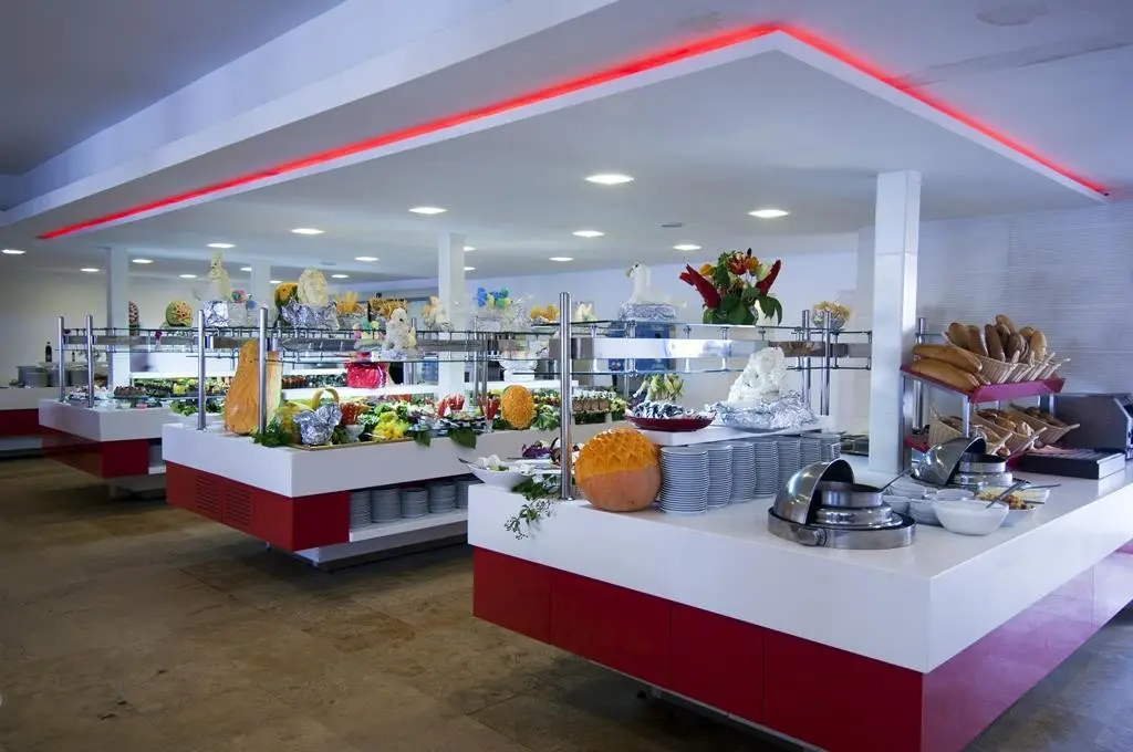 Yalihan Una — YALIHAN UNA