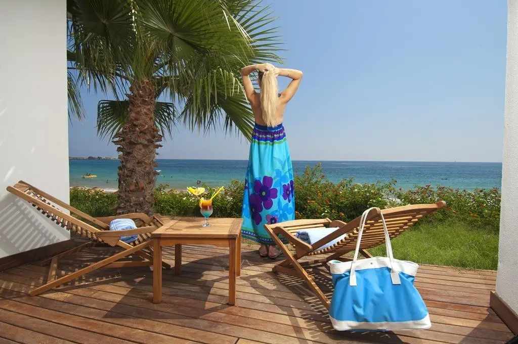 Yalihan Una — YALIHAN UNA