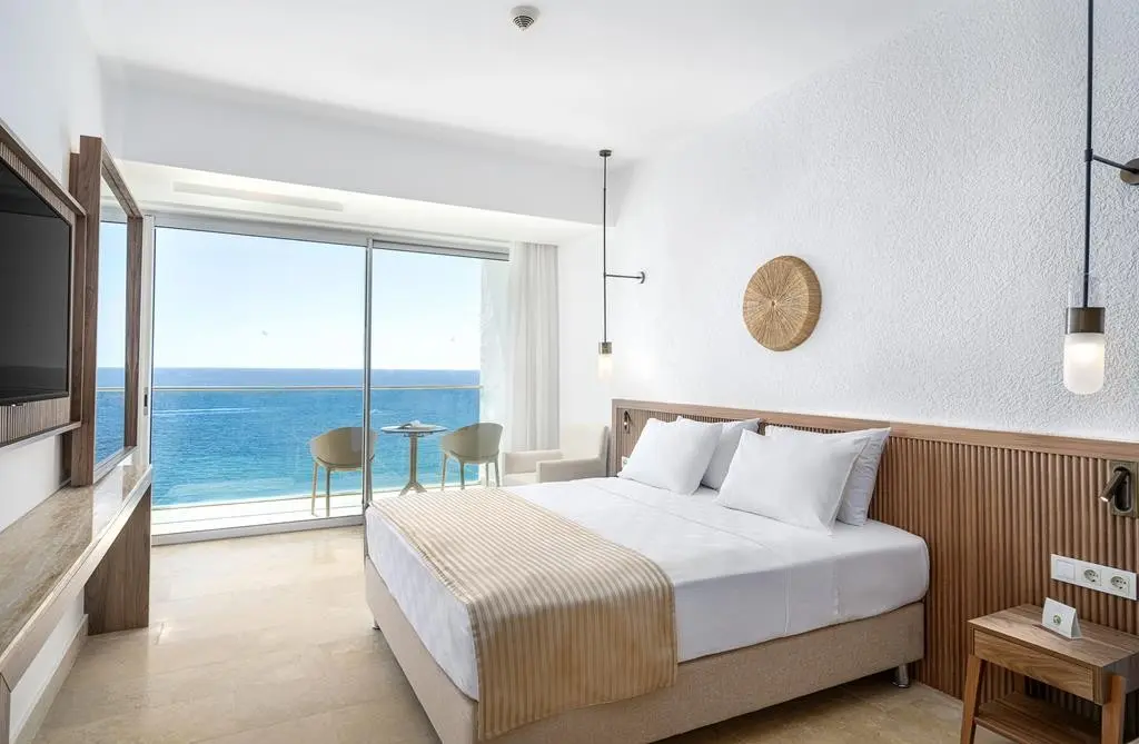 Yalihan Una — YALIHAN UNA