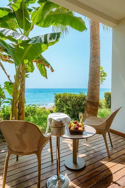 Yalihan Una — YALIHAN UNA