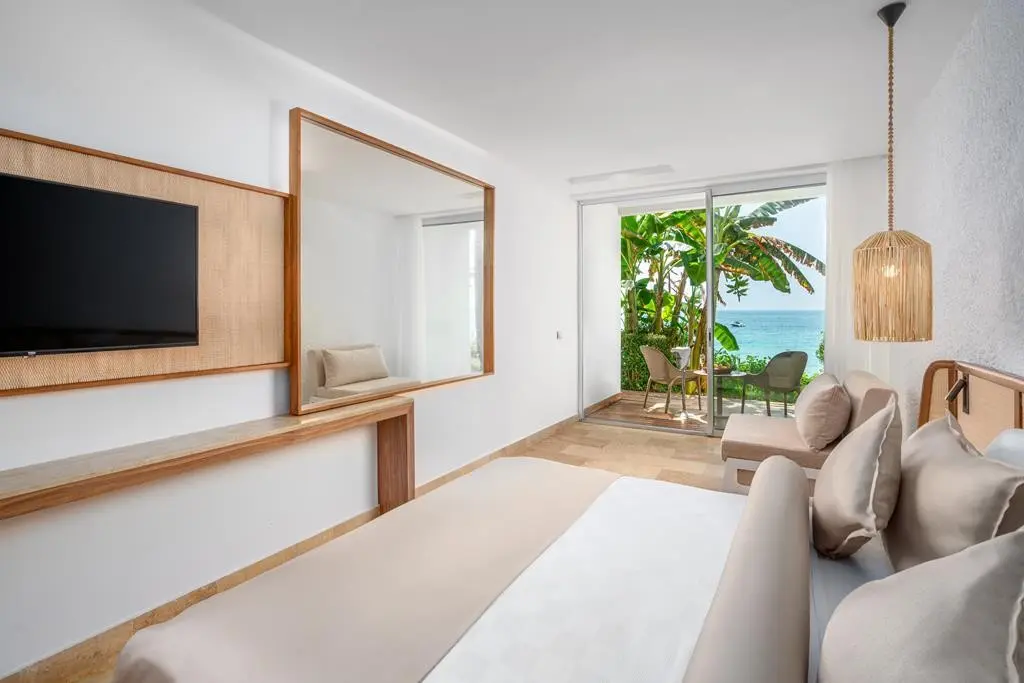 Yalihan Una — YALIHAN UNA