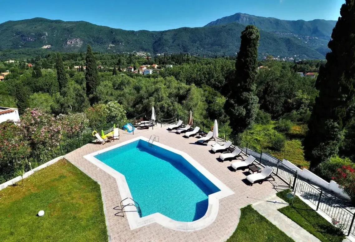 Hotel Ziogas Luxury Apartments