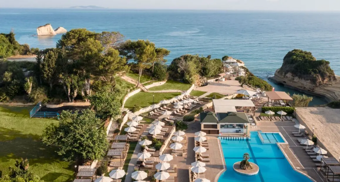 Hotel Akron Seascape