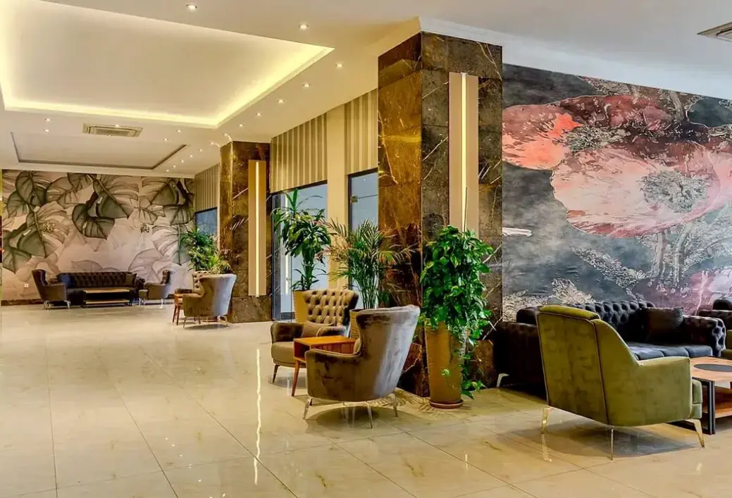 Lobby hotelu Almaris Resort Hotel