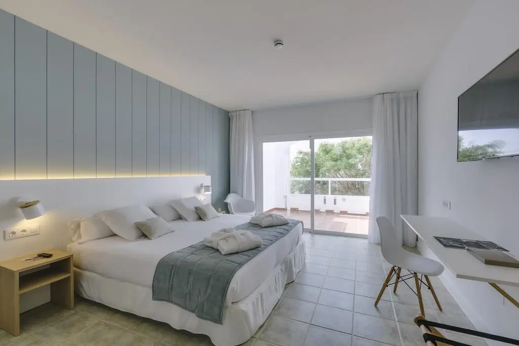 Alua Village — ALUA VILLAGE