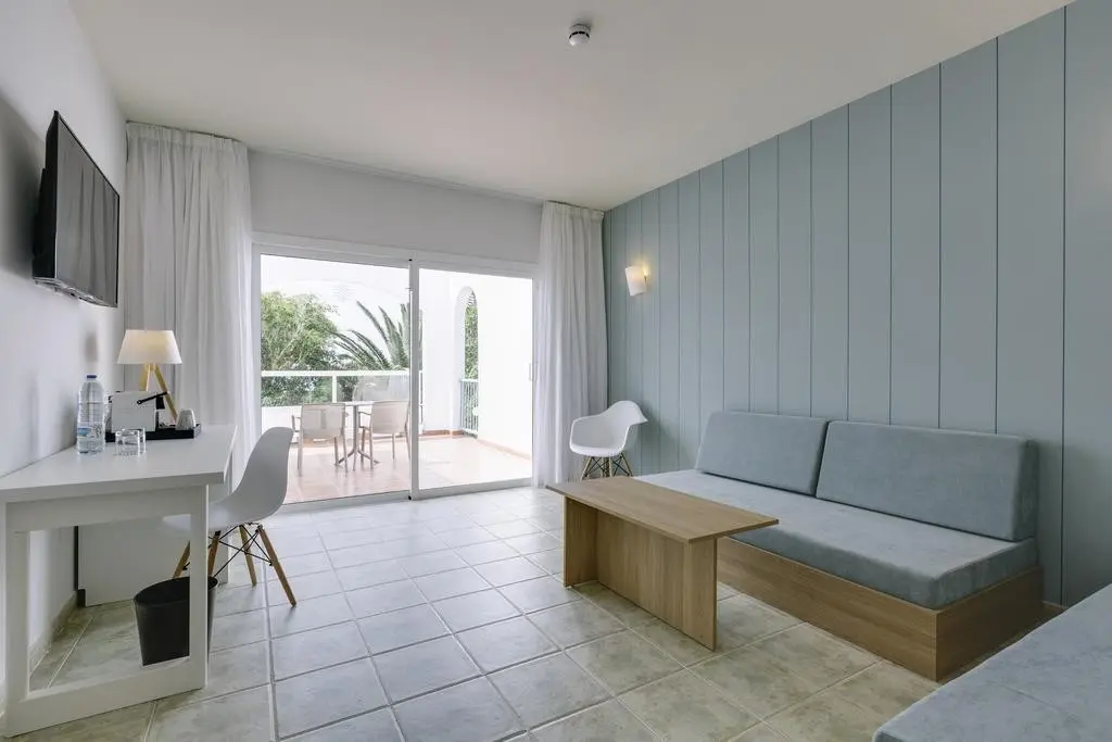 Alua Village — ALUA VILLAGE