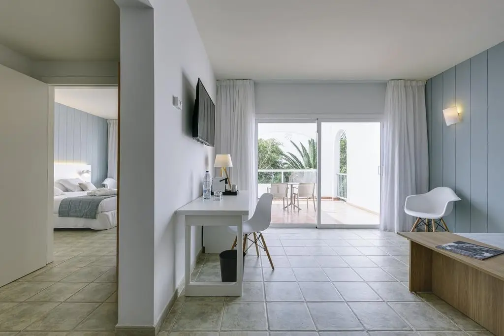 Alua Village — ALUA VILLAGE