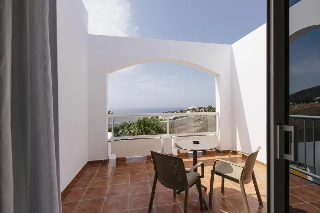 Alua Village — ALUA VILLAGE