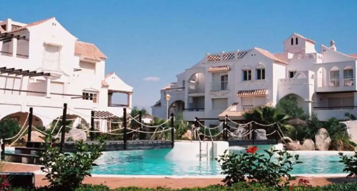 Hotel Apartamentos Golf Center Pueblo