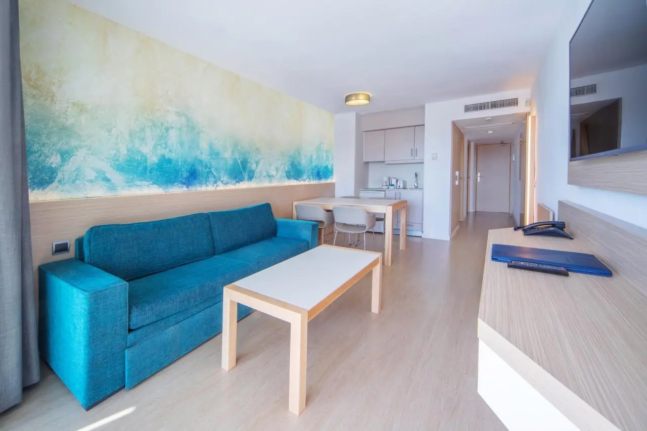 Aparthotel Fontanellas Playa — FONTANELLAS PLAYA APARTHOTEL