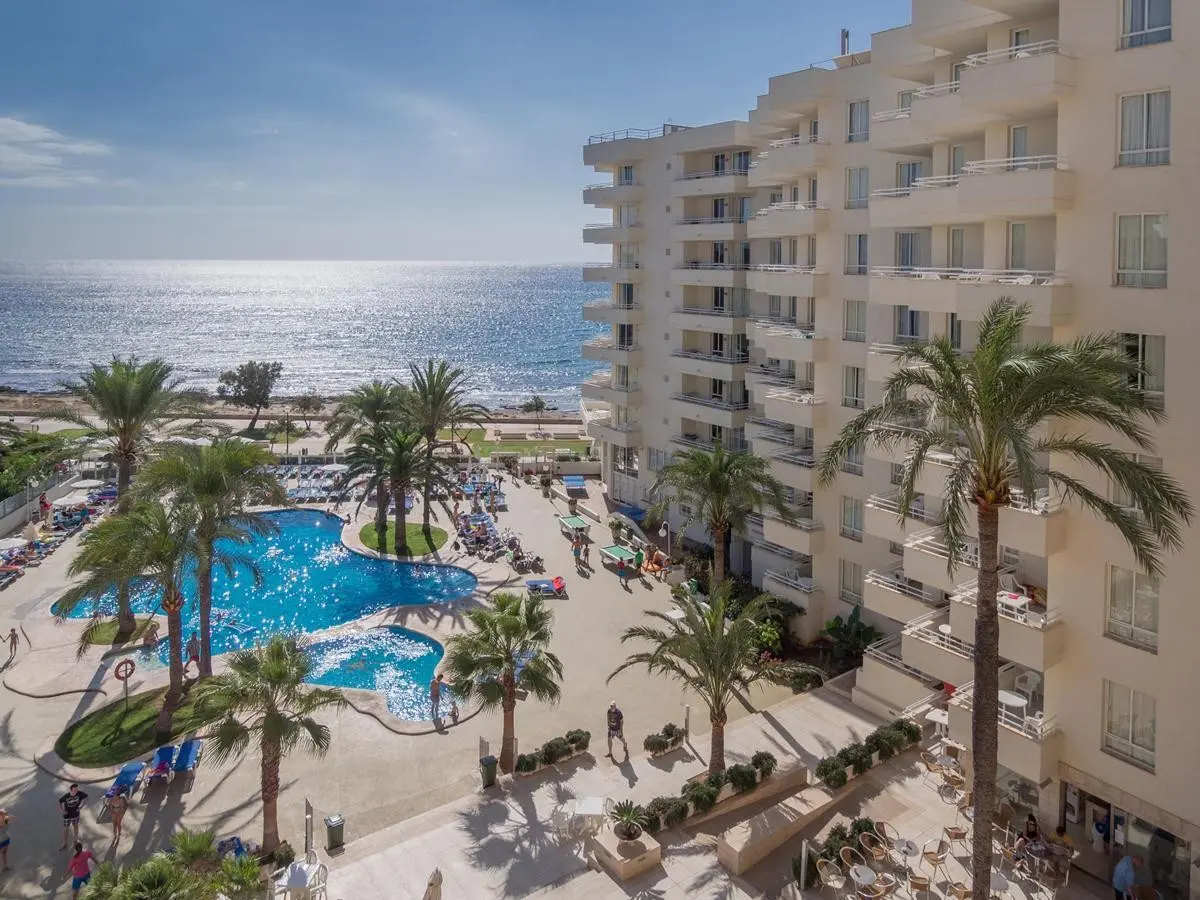 Aparthotel Playa Dorada — APARTHOTEL PLAYA DORADA