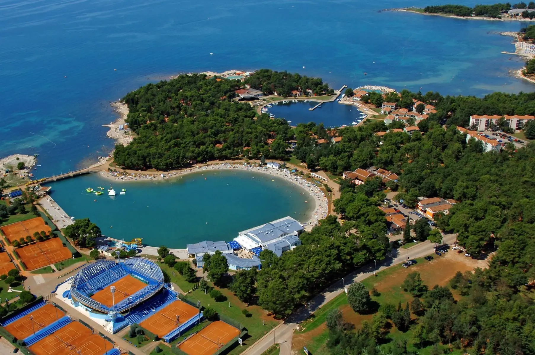 Apartments Amfora Plava Laguna — APARTMENTS AMFORA PLAVA LAGUNA