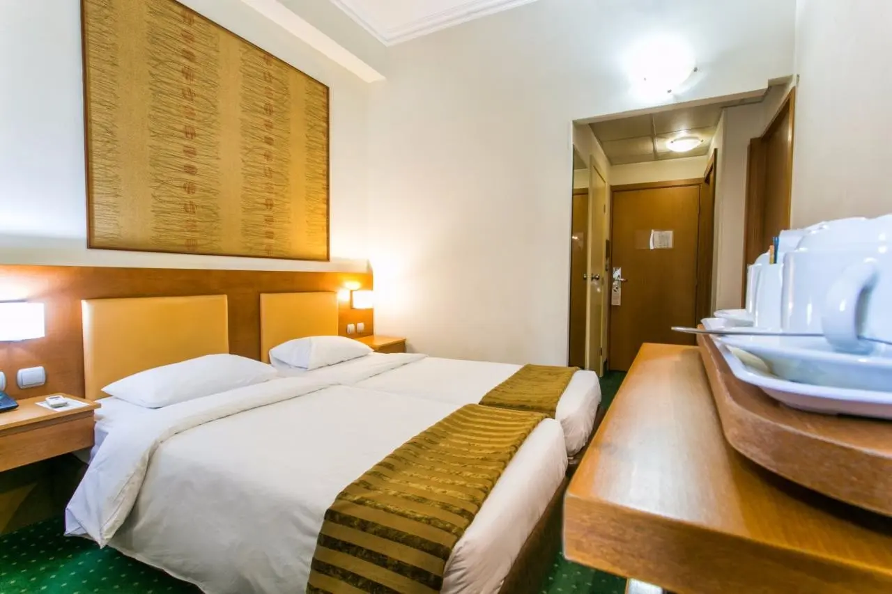 Athens Cypria Hotel — ATHENS CYPRIA HOTEL