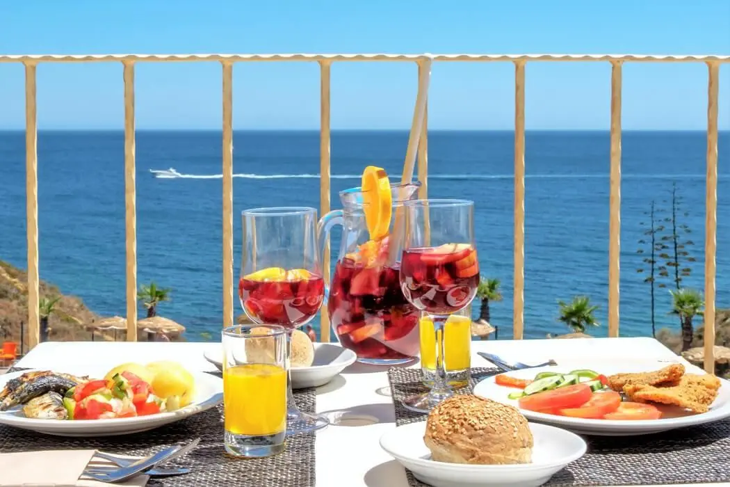 Auramar Beach Resort — AURAMAR BEACH RESORT