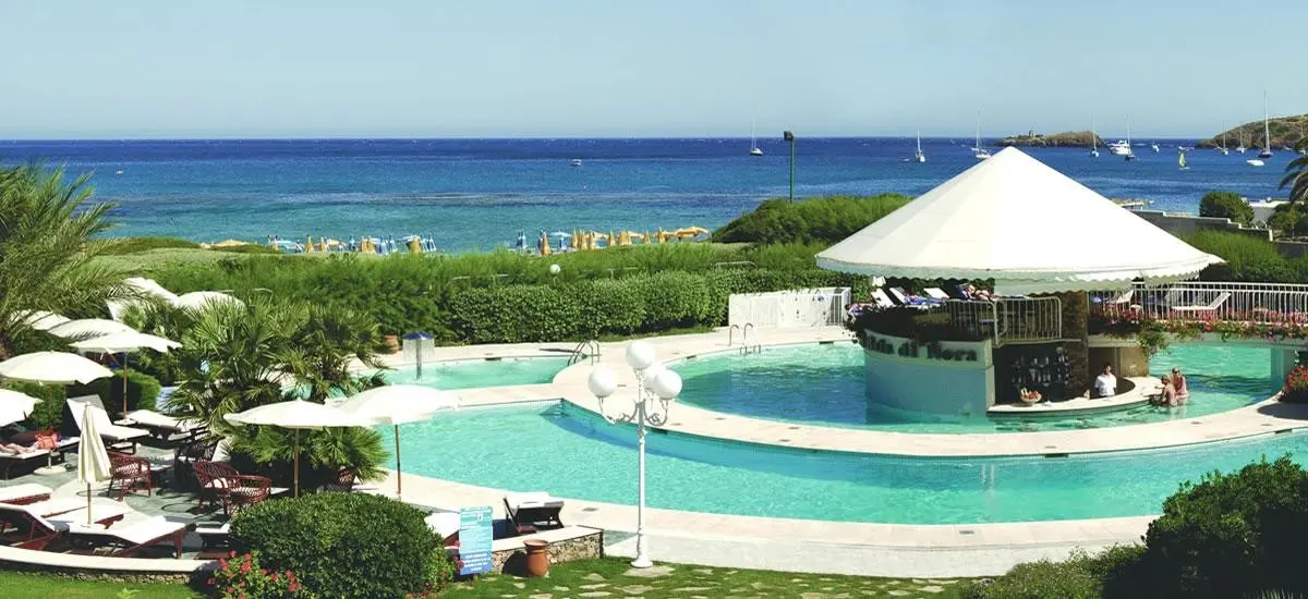 Baia Di Nora — BAIA DI NORA