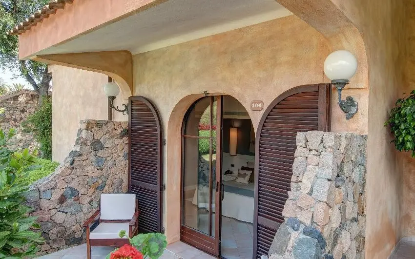 Baia Di Nora — BAIA DI NORA