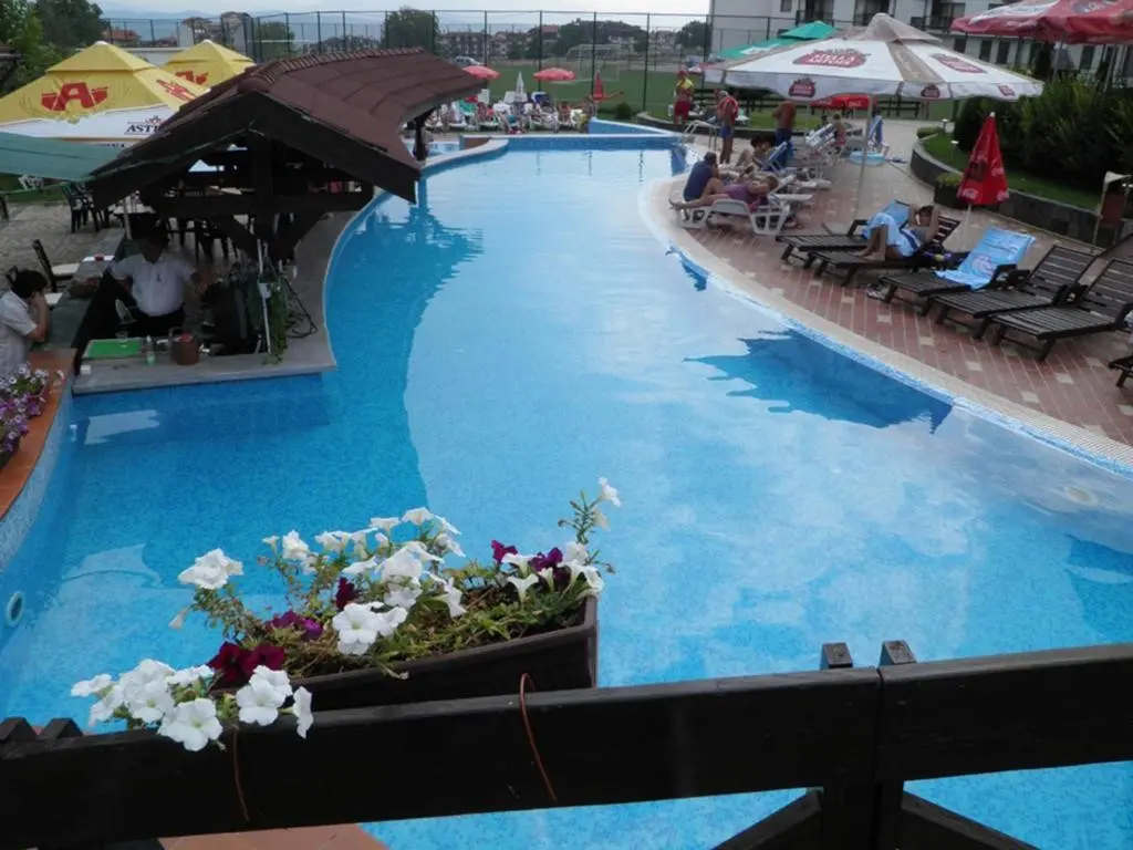 Belvedere Holiday Club — BELVEDERE HOLIDAY CLUB