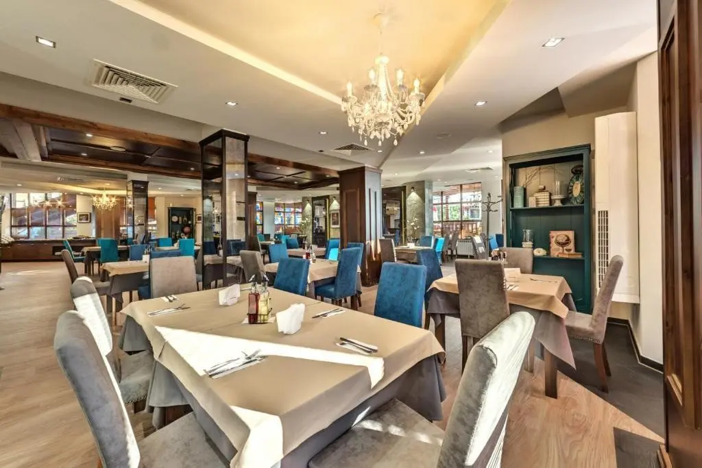 Belvedere Holiday Club — BELVEDERE HOLIDAY CLUB