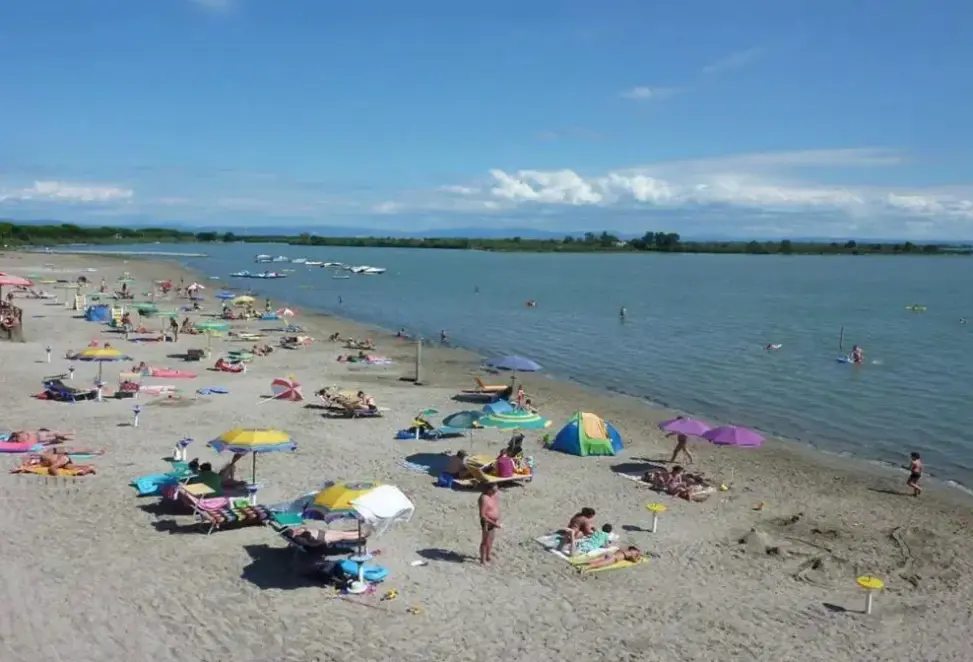 Plaża przy hotelu Belvedere Pineta