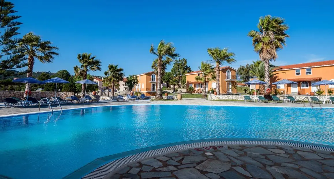 Hotel Bessies Village