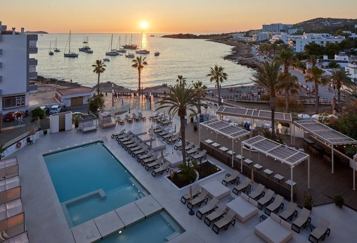 Blau Parc Hotel — BLAU PARC HOTEL