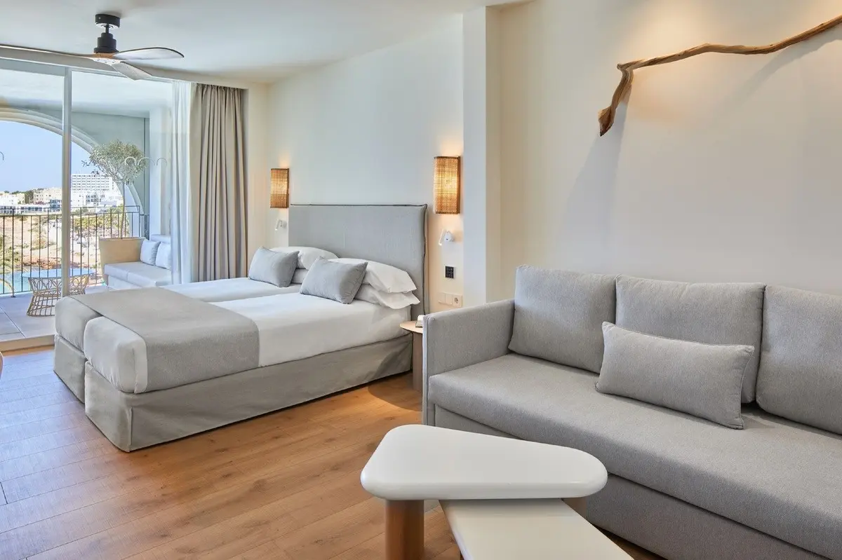 Blau Parc Hotel — BLAU PARC HOTEL