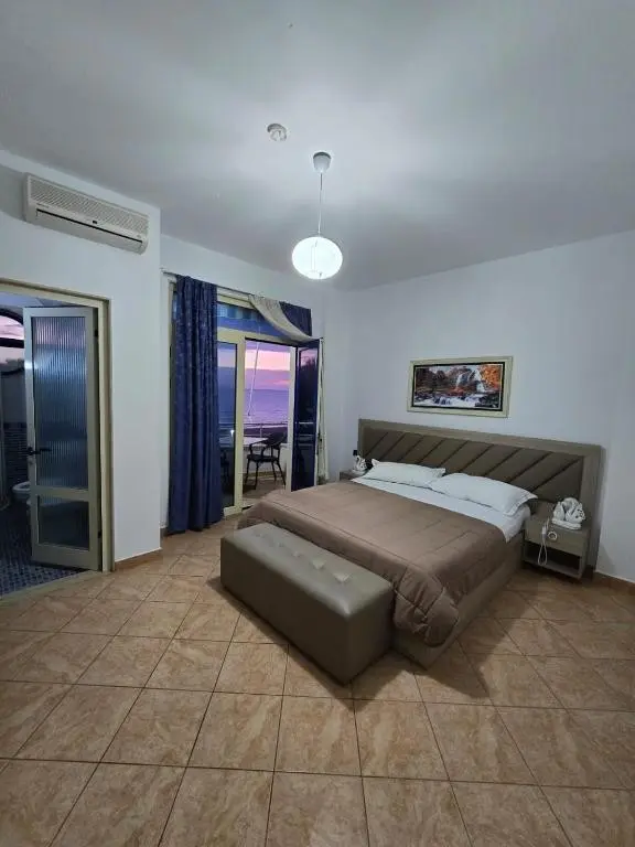 Blue AMR — BLUE AMR