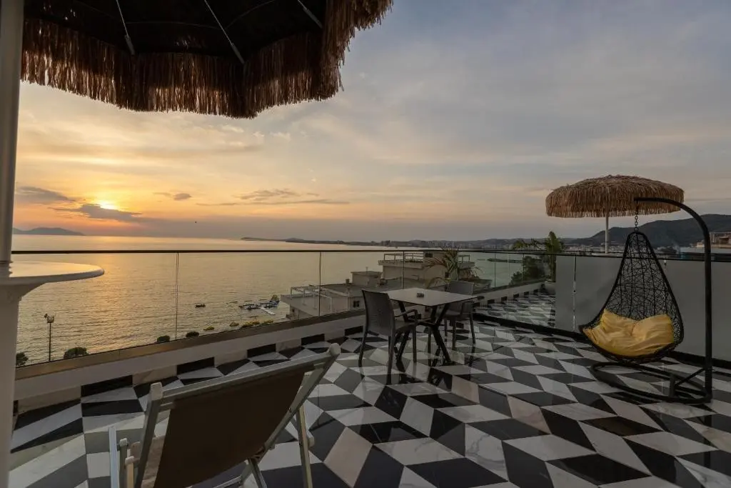 Britania — BRITANIA