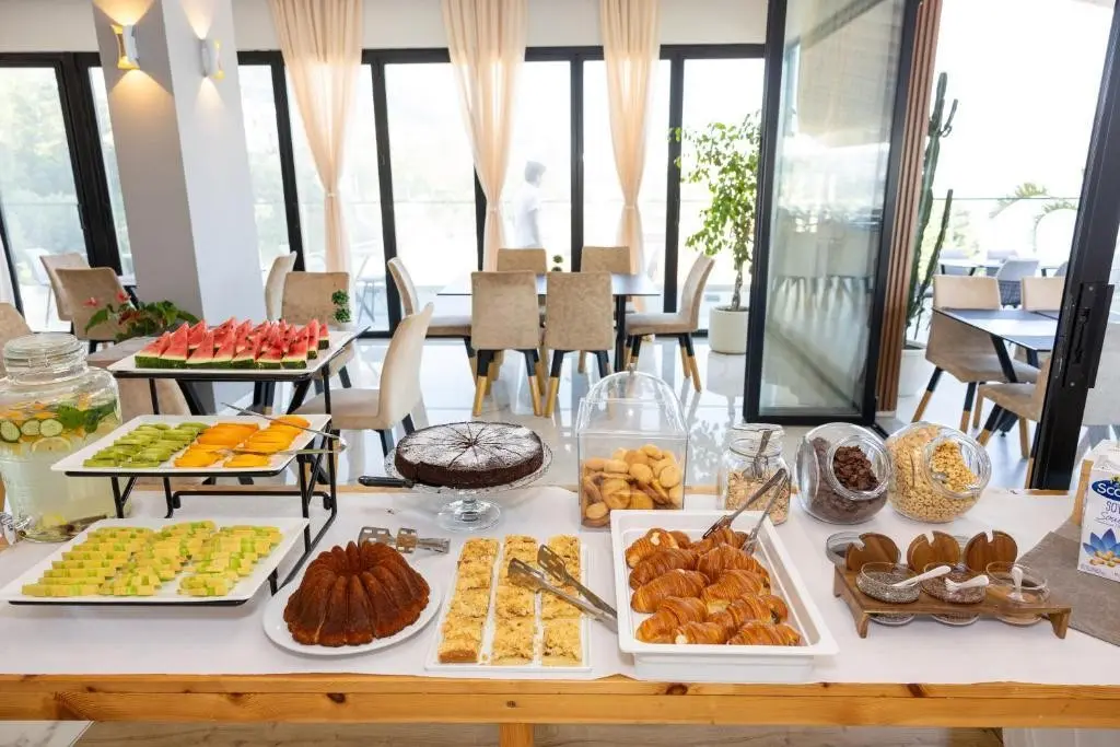 Britania — BRITANIA