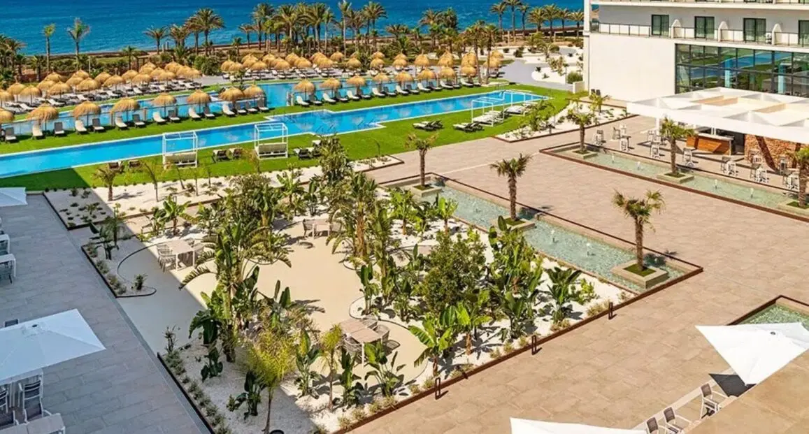 Hotel Cabogata Beach