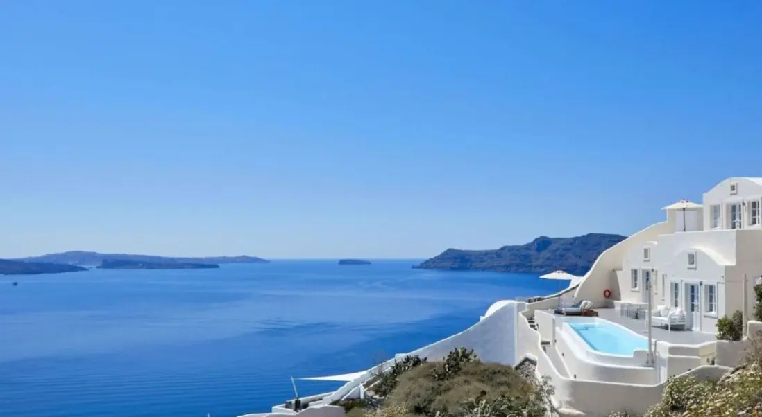 Widok z hotelu Canaves Oia Suites