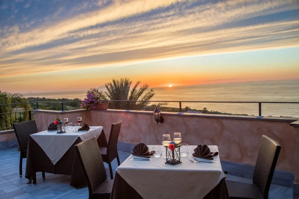 Widok z hotelu Cannamele Escape Tropea