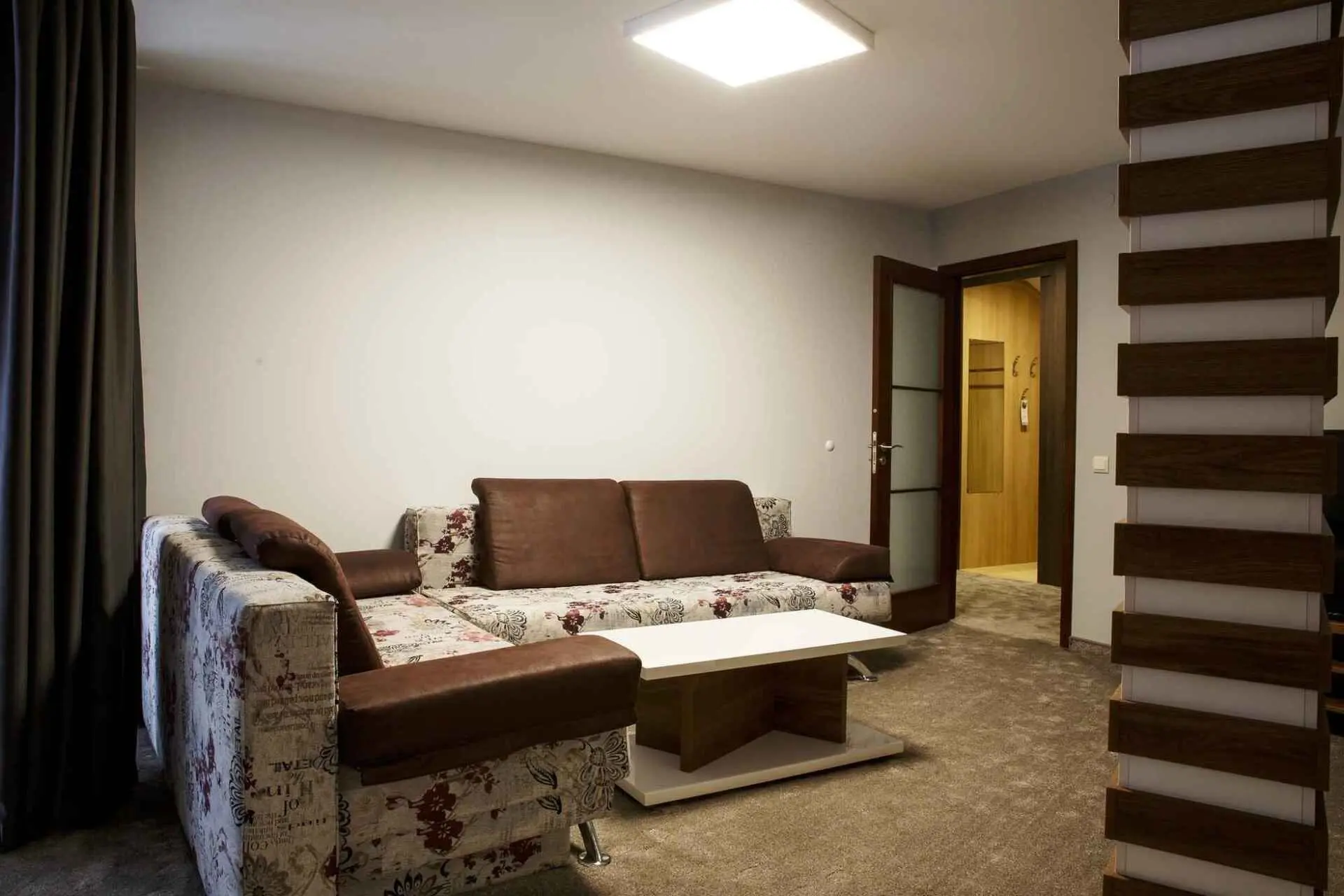 Casa Karina — CASA KARINA