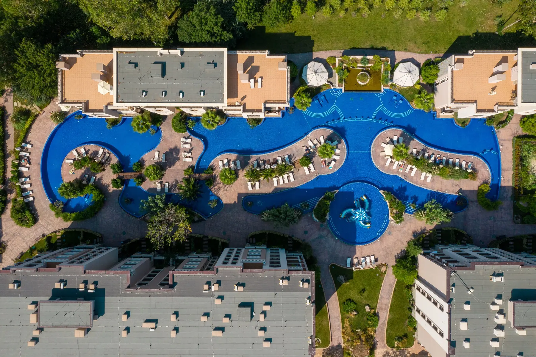 Cascadas Family Resort — CASCADAS FAMILY RESORT