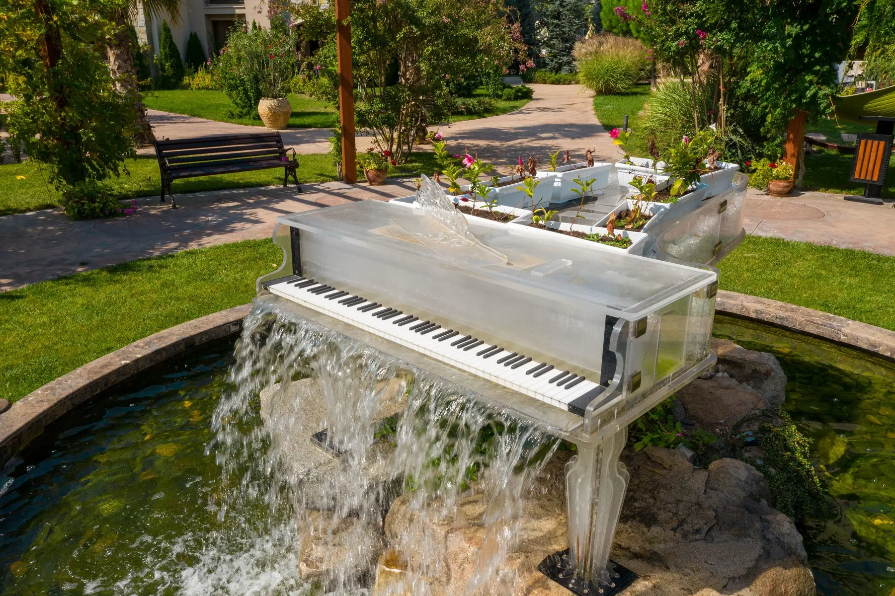 Cascadas Family Resort — CASCADAS FAMILY RESORT