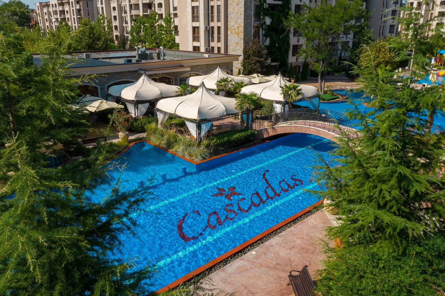 Cascadas Family Resort — CASCADAS FAMILY RESORT