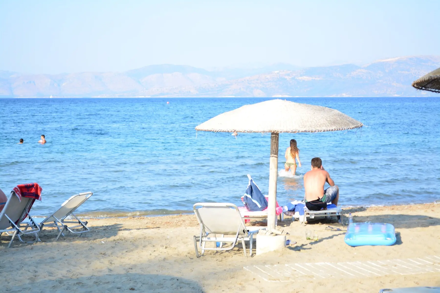 Cavos Beach House — CAVOS BEACH HOUSE