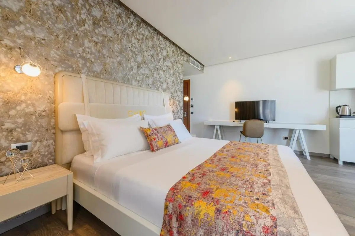 Chic Boutique Hotel & Spa — CHIC BOUTIQUE HOTEL & SPA