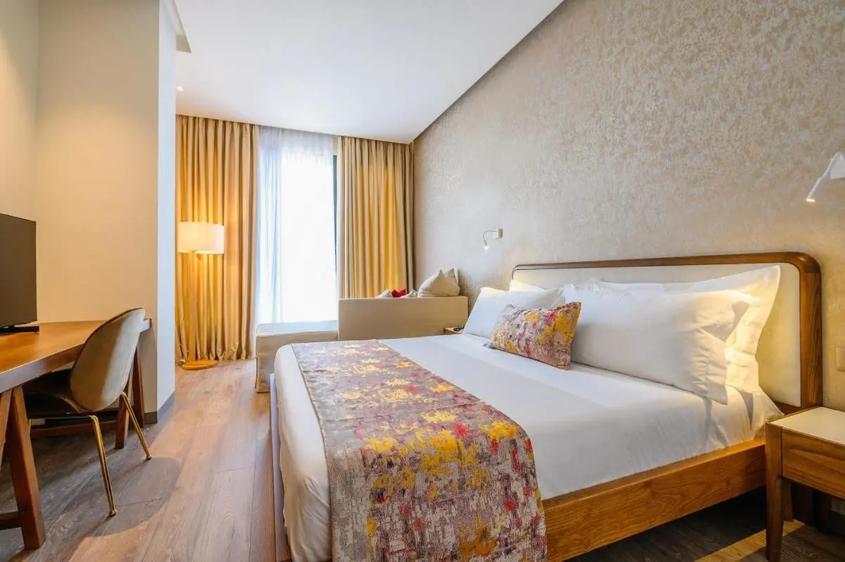 Chic Boutique Hotel & Spa — CHIC BOUTIQUE HOTEL & SPA