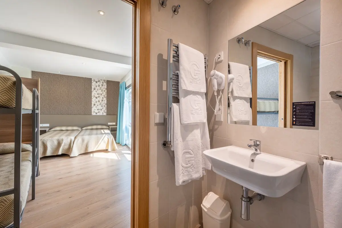 Climia 2Sleep Studios Benidorm — CLIMIA 2SLEEP STUDIOS BENIDORM