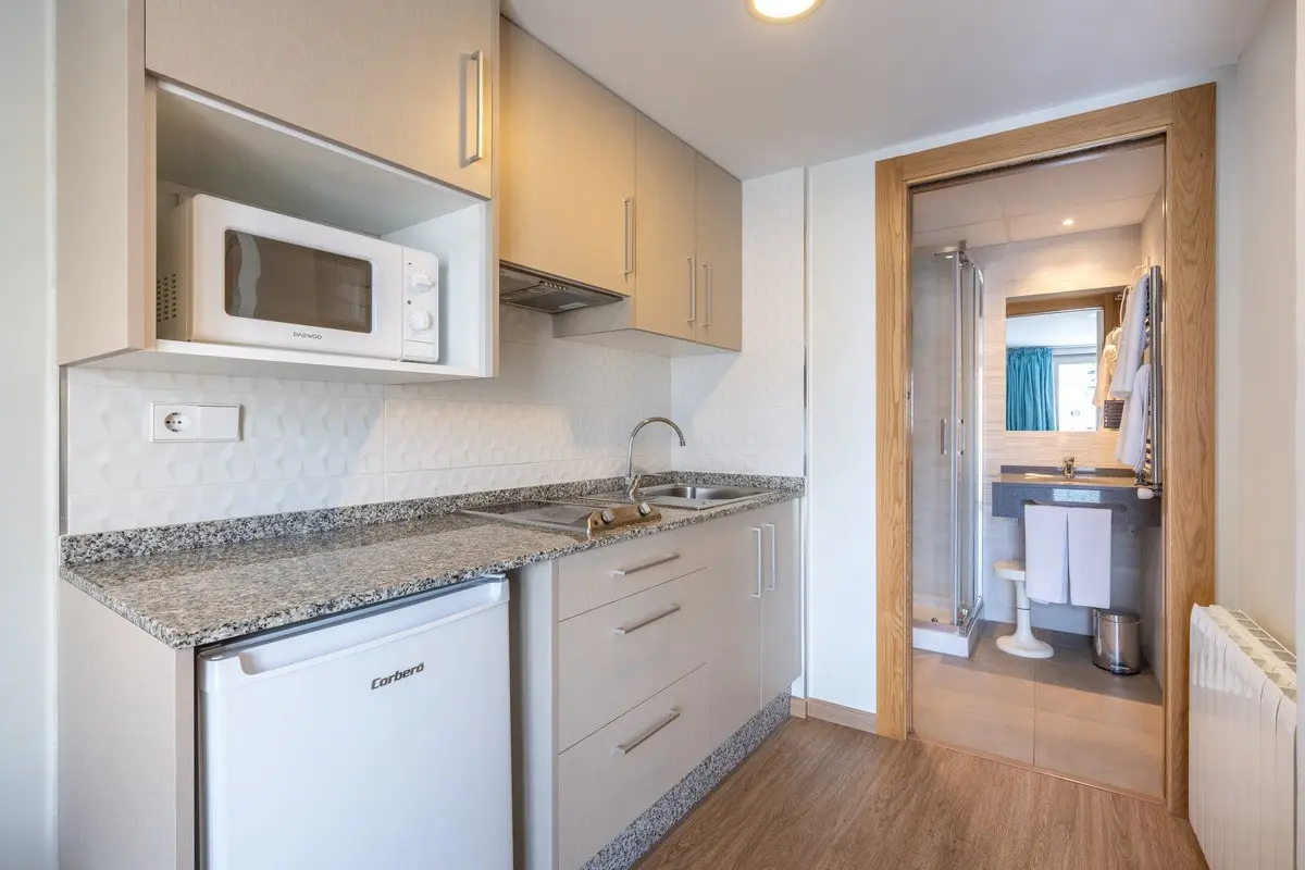 Climia 2Sleep Studios Benidorm — CLIMIA 2SLEEP STUDIOS BENIDORM