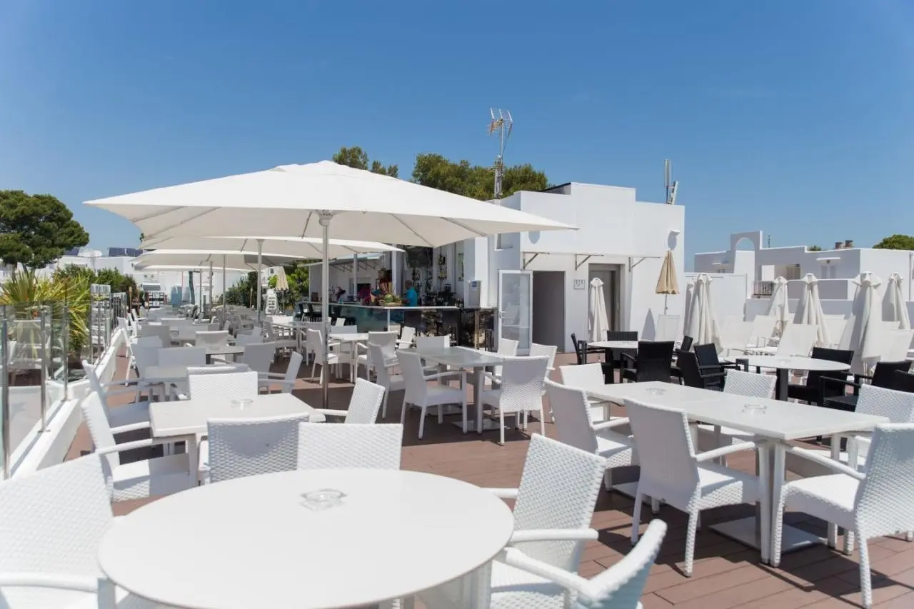 Club Es Talaial Hotel Apartamentos — CLUB ES TALAIAL HOTEL APARTAMENTOS