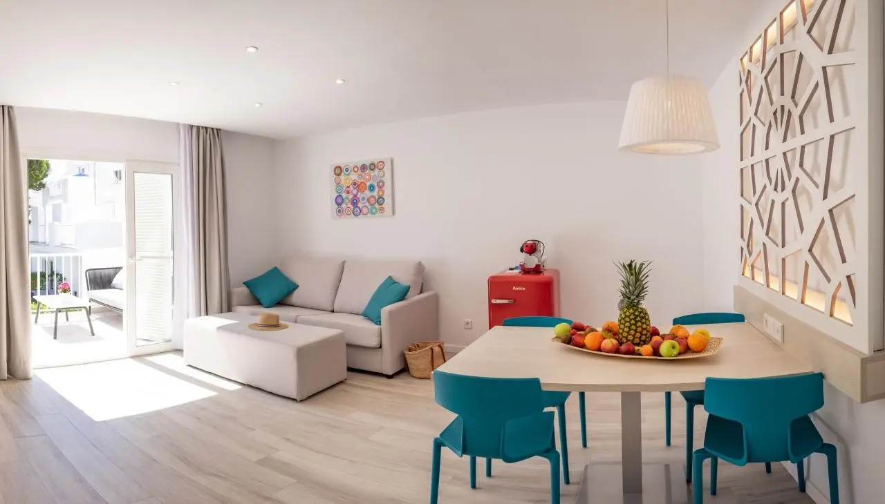 Club Es Talaial Hotel Apartamentos — CLUB ES TALAIAL HOTEL APARTAMENTOS