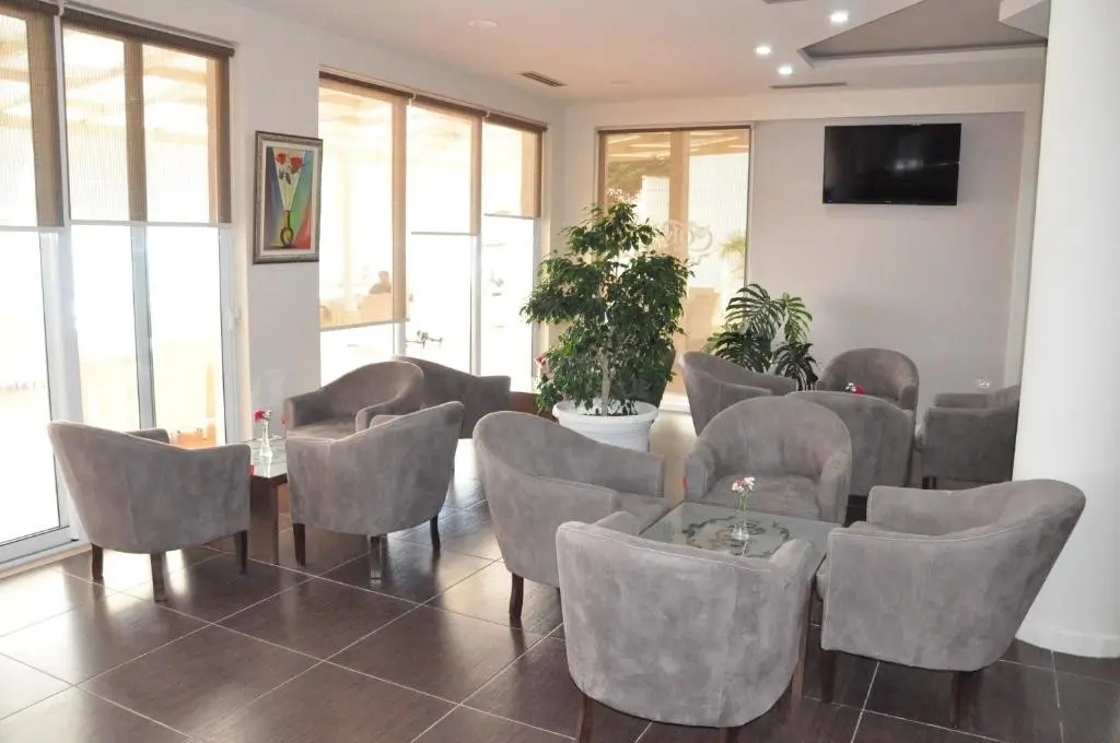 Coral Boutique — CORAL BOUTIQUE